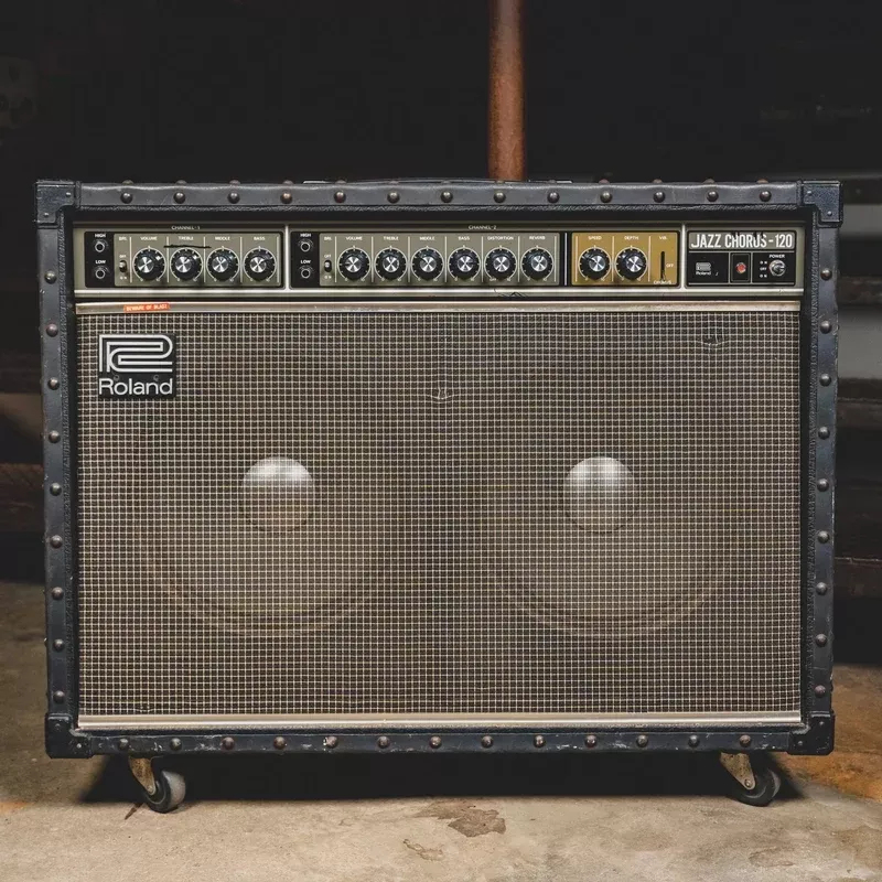 1979 Roland JC-120 Jazz Chorus Combo Guitar Amplifier – Used