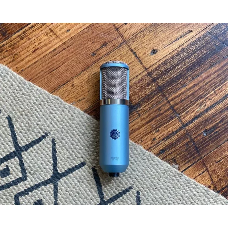 AKG Perception 820 Tube Condenser Microphone