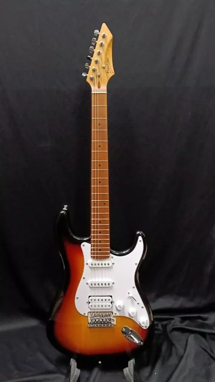 B STOCK (BS-632) Deviser L-G2S Stratocaster Body HSS Electric Guitar – 3-Tone Sunburst