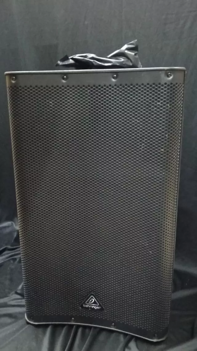 B STOCK (BS-704) Behringer DR115DSP 1400W 15″ Powered Speaker with Bluetooth