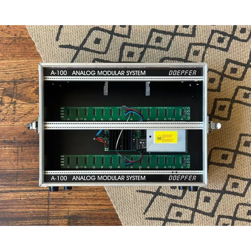 Doepfer A-100P6 6U Case