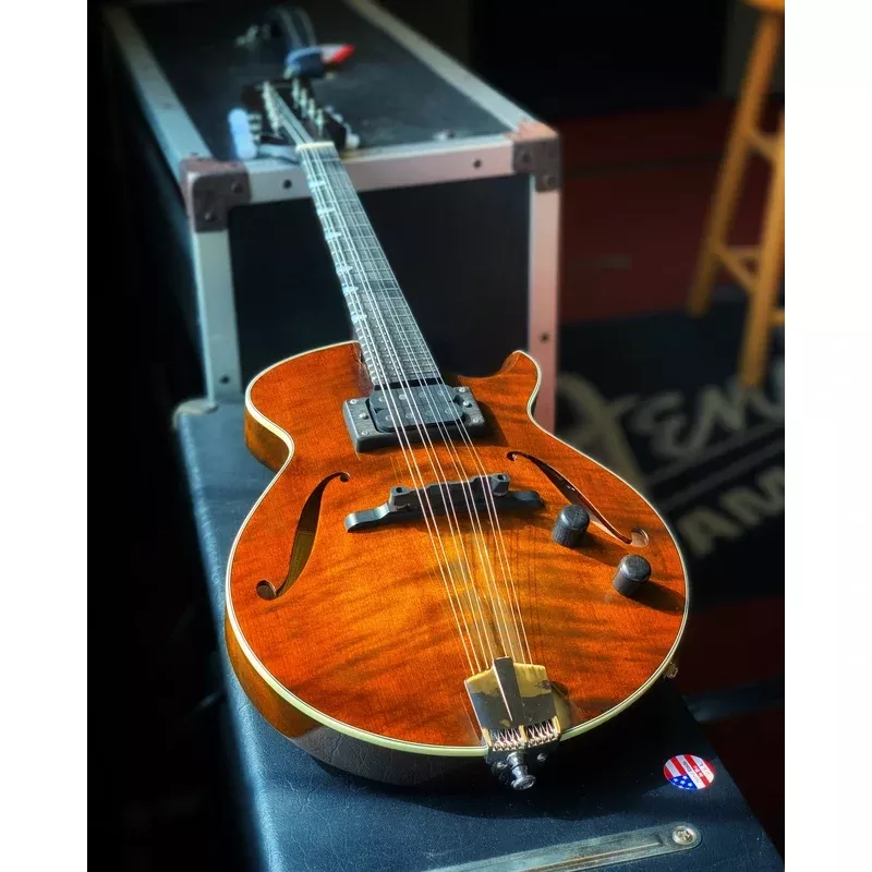 Eastman ER-M El Rey Mandolin & Case