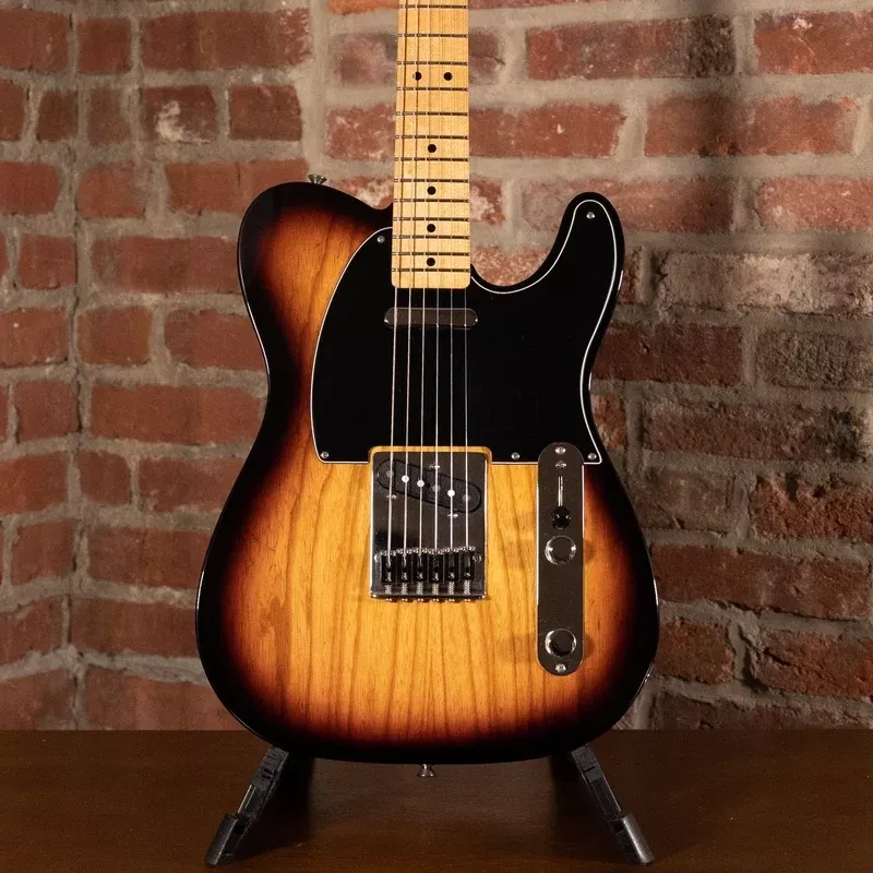 Fender 2015 Classic Player Baja Telecaster, Two Tone Sunburst With Bag – Used