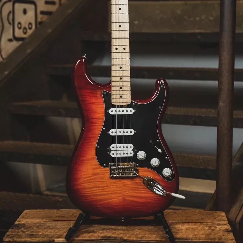 Fender 2019 Player Stratocaster HSS, Aged Cherry – Used
