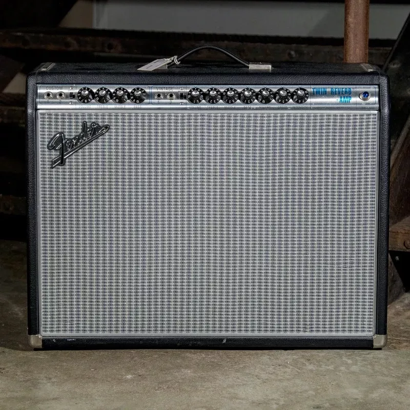 Fender ’68 Twin Reverb 2×12 – Used