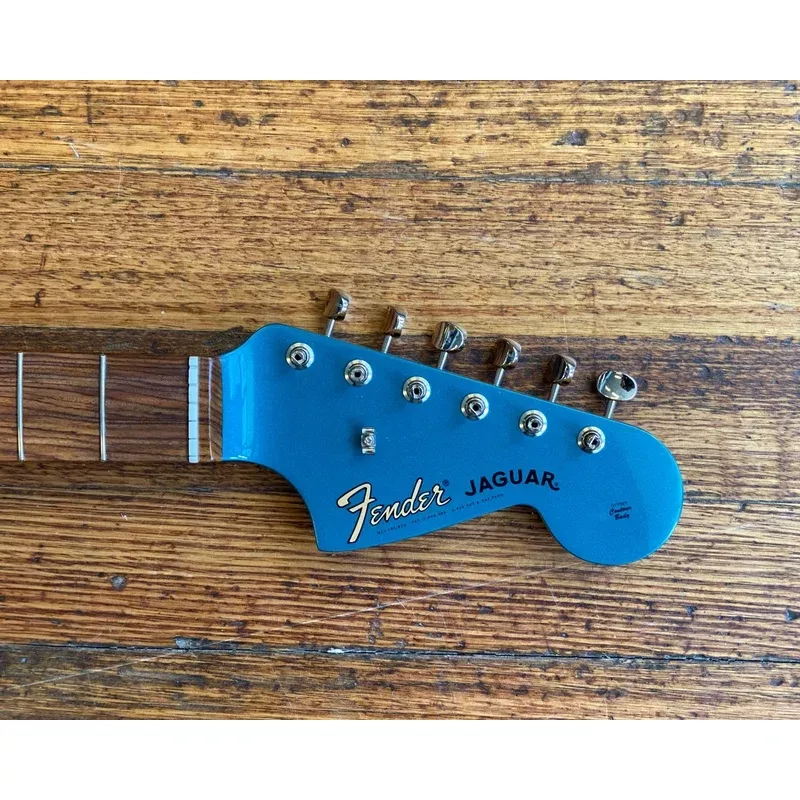 Fender Vintera Jaguar Neck