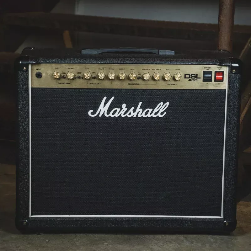 Marshall DSL40C With Original Box – Used
