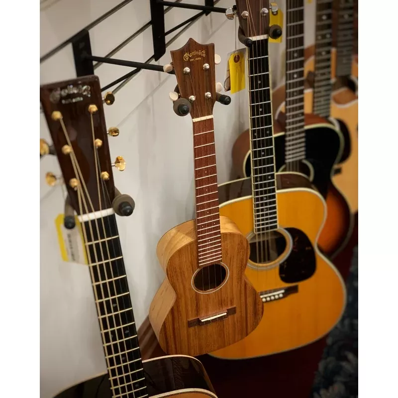 Martin T1K Tenor Ukulele & Gigbag