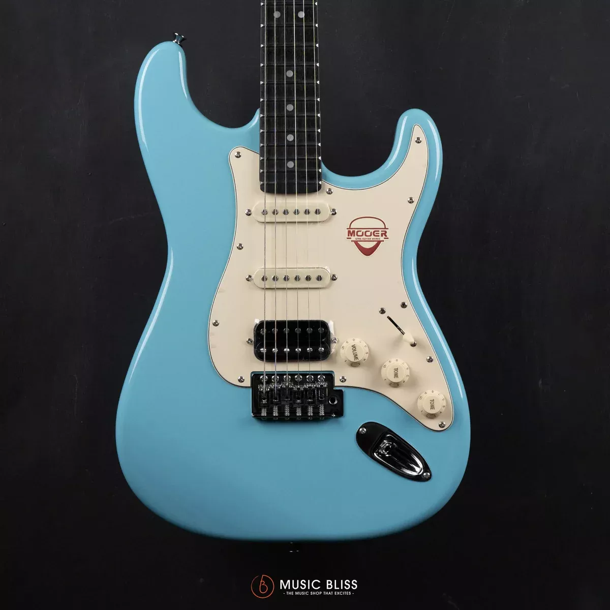 Mooer MSC10 Pro Beginner Electric Guitar – Affordable First Electric Guitar for Students & New Players (Black)
