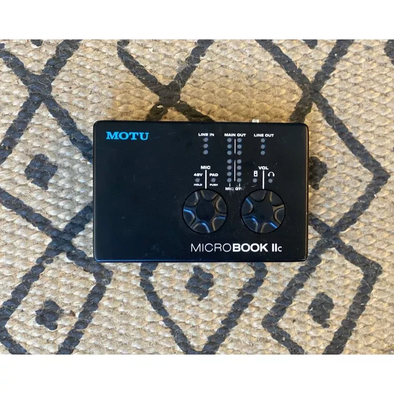 MOTU Audio Microbook II