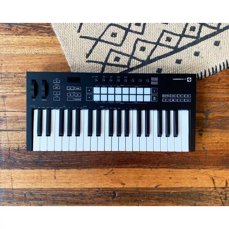 Novation Launchkey 37 mk3