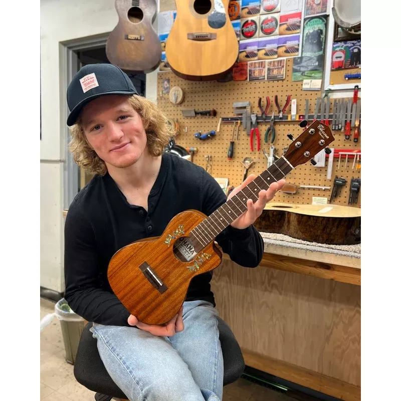 Ohana CK-60CG Concert Ukulele