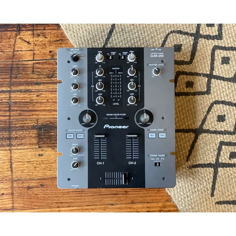 Pioneer DJM-250
