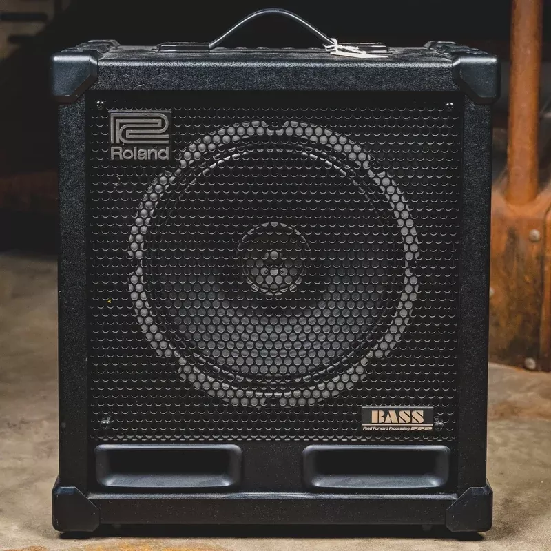 Roland Cube 120 XL Bass Combo Amplifier – Used