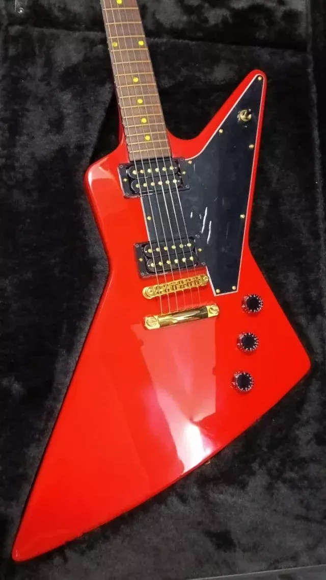 [SN 234030132] CERTIFIED USED GIBSON LZZY HALE SIGNATURE EXPLORERBIRD ELECTRIC GUITAR – CARDINAL RED