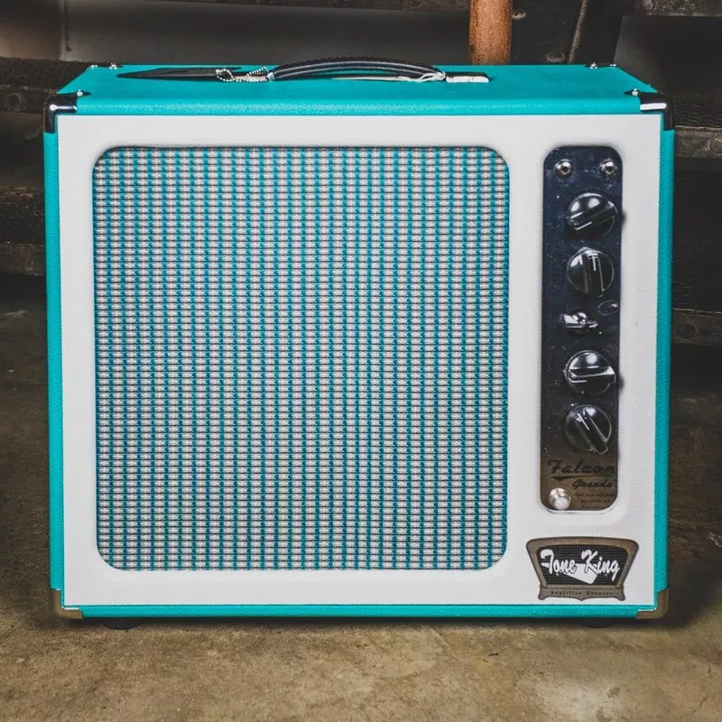 Tone King Falcon Grande Blue With Footswitch – Used